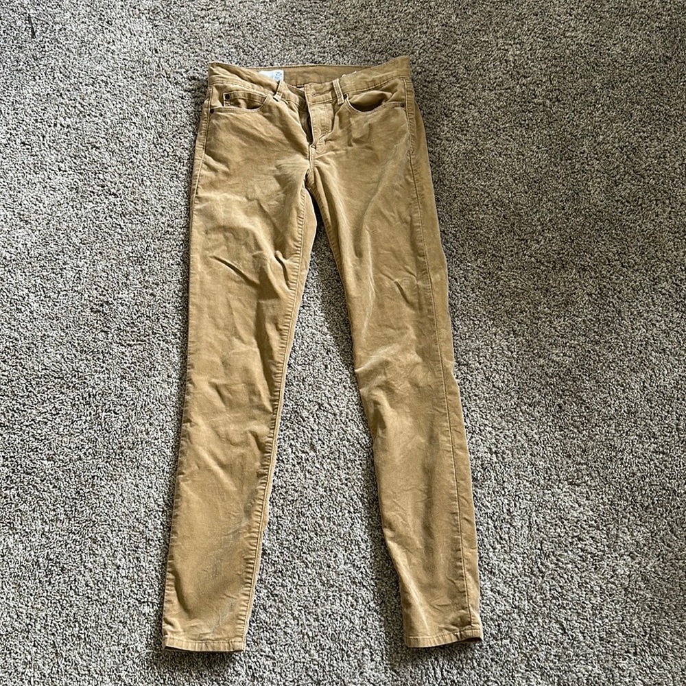 Khaki corduroy’s